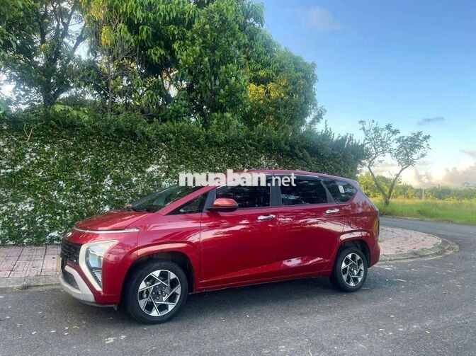 Bán Huyndai Stagaze bản full, xe đẹp máy rin
