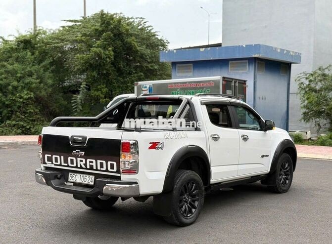 Colorado LTZ 2.8AT 4x4, phiên bản kỷ niệm 100năm