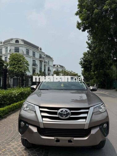 Toyota Fortuner 2.4L 2019 Số sàn Nâu