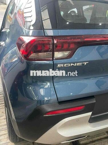 Kia Sonet Xanh Tự động