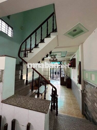 Cho Thuê Nhà nguyên căn giá rẻ hẻm đường TA16 P. Thới An Q12