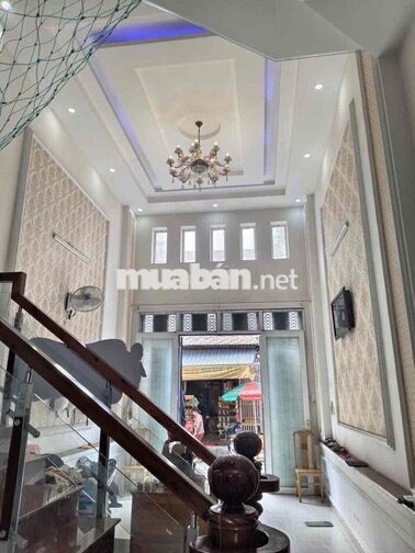 CẦN BÁN GẤP NHÀ 5 TẦNG KHU VÍP ĐƯỜNG 8M NGUYỄN ẢNH THỦ Q 12