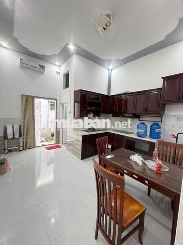 Nhà trệt nguyên căn đẹp 4x18m 02phòng 3máy lạnh KDC ĐH Y Dược