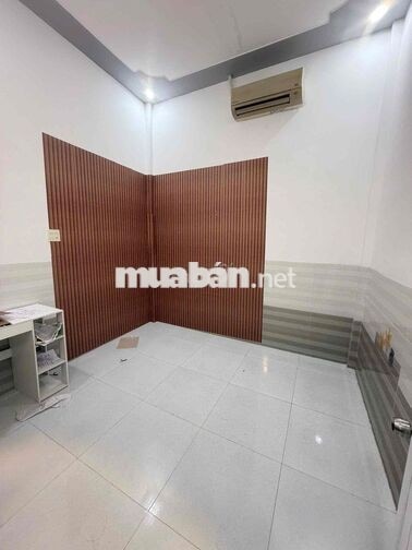 Nhà trệt nguyên căn đẹp 4x18m 02phòng 3máy lạnh KDC ĐH Y Dược
