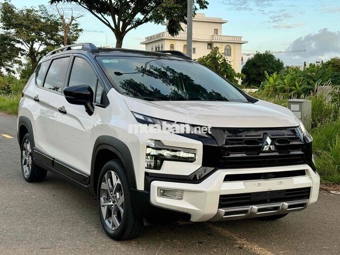 Mitsubishi Xpander Cross 2025 Trắng Đi 33000