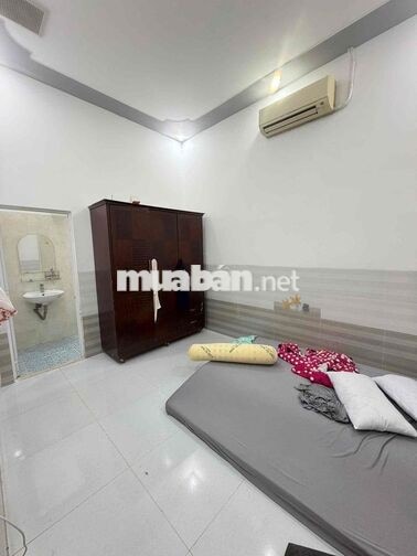 Nhà trệt nguyên căn đẹp 4x18m 02phòng 3máy lạnh KDC ĐH Y Dược
