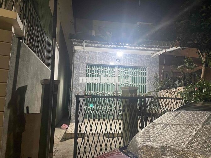 cần bán nhà cấp 4, sổ hồng riêng chính chủ