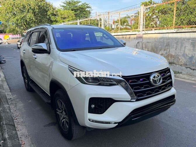 Cần Bán Toyota Fortuner Model 2021 Máy Dầu STĐ