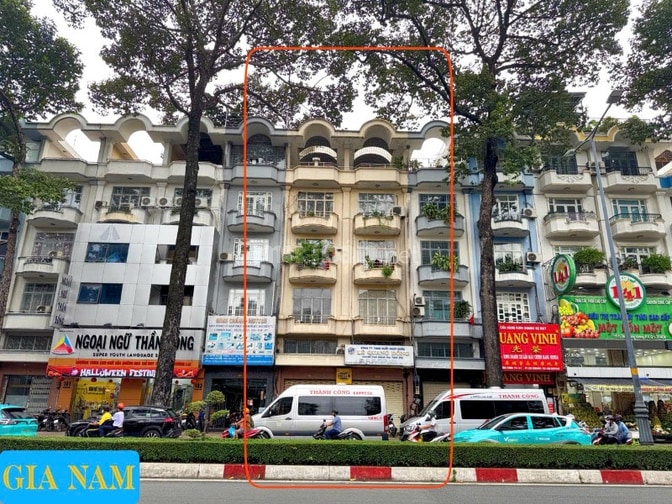 BÁN NHÀ MẶT TIỀN KINH DOANH : 107 - 109 AN DƯƠNG VƯƠNG - P. 8 - Q. 5