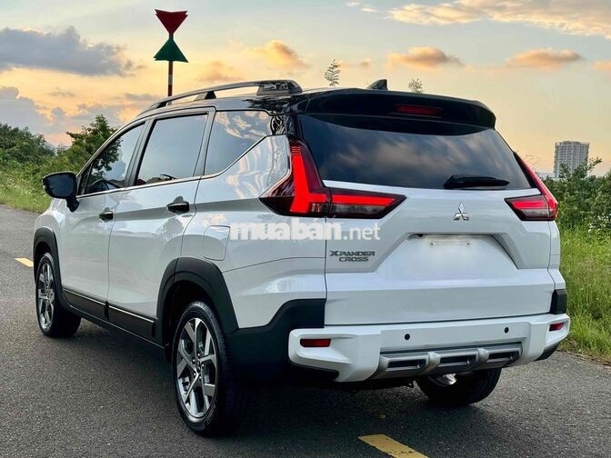 Mitsubishi Xpander Cross 2025 Trắng Đi 33000