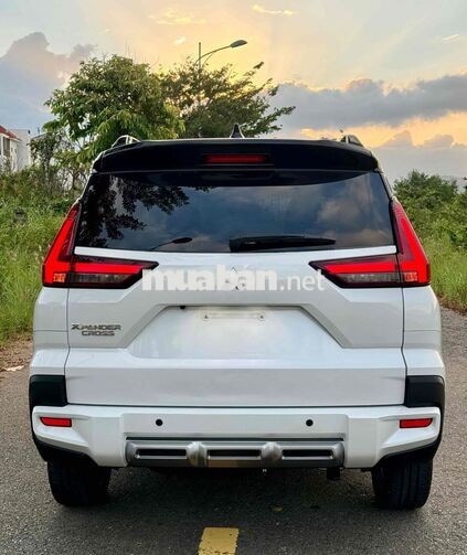 Mitsubishi Xpander Cross 2025 Trắng Đi 33000