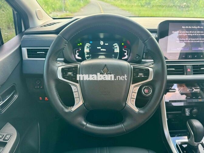 Mitsubishi Xpander Cross 2025 Trắng Đi 33000