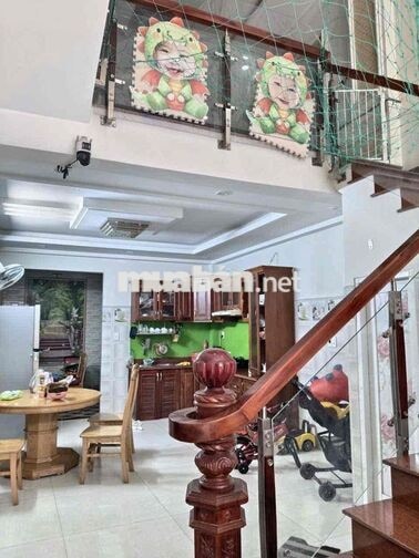 CẦN BÁN GẤP NHÀ 5 TẦNG KHU VÍP ĐƯỜNG 8M NGUYỄN ẢNH THỦ Q 12
