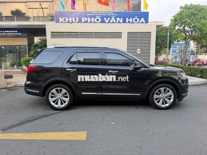 Ford Explorer 2019 Đen Mỹ 30000 km