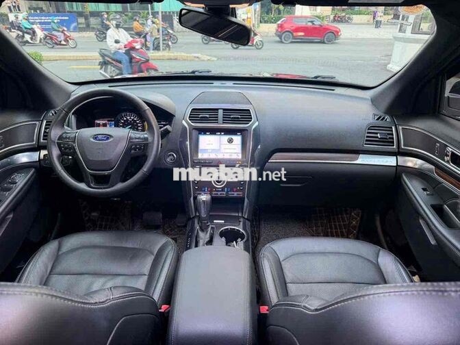 Ford Explorer 2019 Đen Mỹ 30000 km