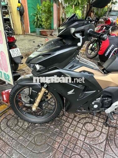 WinnerX V3 abs đen nhám odo 4000km bstp 9chủ