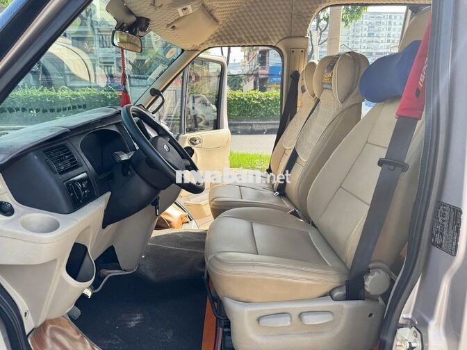 Ford Transit Luxury 2019 