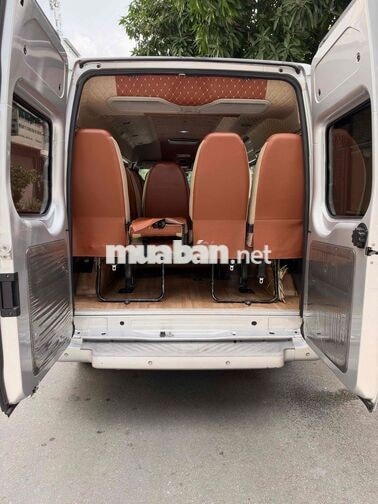 Ford Transit 2022 Số sàn 99.000km Bạc