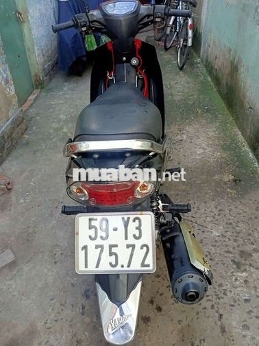 Yamaha Sirius màu Đỏ đen