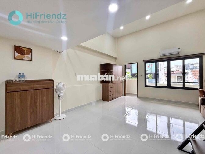 DUPLEX ban công cực rộng ngay khu sân bay không giới hạn người và xe