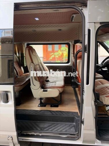 Ford Transit 2022 Số sàn 99.000km Bạc