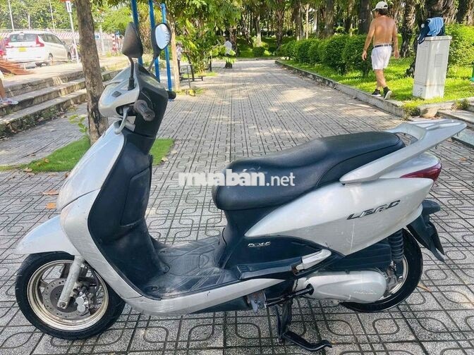 Honda Lead 2010 Bạc