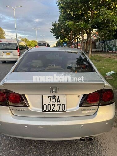 Honda Civic 2011 Bạc
