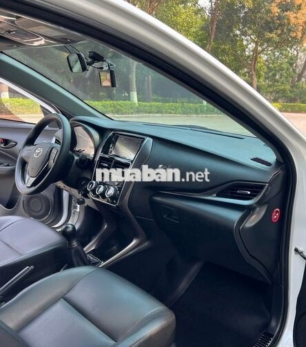 Toyota Vios 2020 MT Bạc