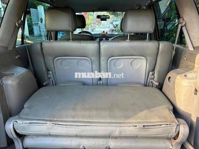 Xe gia đình Mazda 7 chỗ số tự động