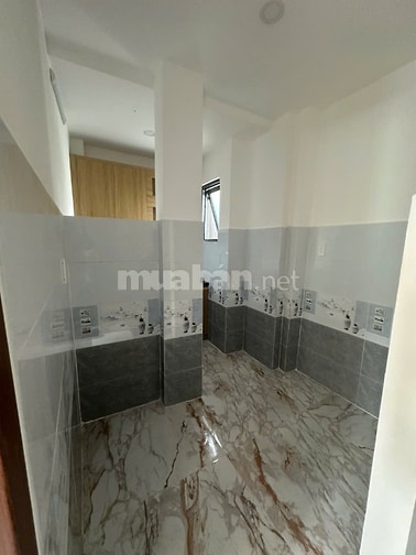 Cho thuê nhà nguyên căn mới xây đầy đủ nội thất tiện nghi, 