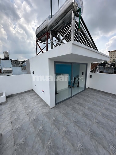 Cho thuê nhà nguyên căn mới xây đầy đủ nội thất tiện nghi, 