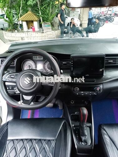 Suzuki XL7 AT 7 chỗ trả trước từ 49 triệu nhận xe
