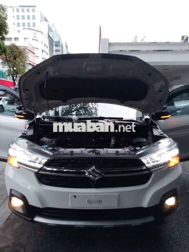 Suzuki XL7 AT 7 chỗ trả trước từ 49 triệu nhận xe