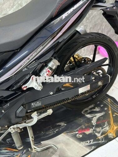 Yamaha MX King 2022 màu Đen