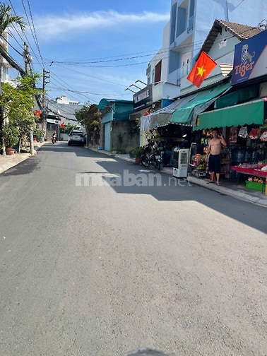 Bán đất mặt tiền đường Quang Trung, Quận 9, vị trí đẹp, 4x20m, sổ hồng