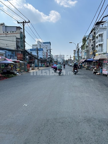 NHÀ MẶT TIỀN - NGUYỄN THỊ ĐỊNH - 140M -  BÁN 24 TỶ