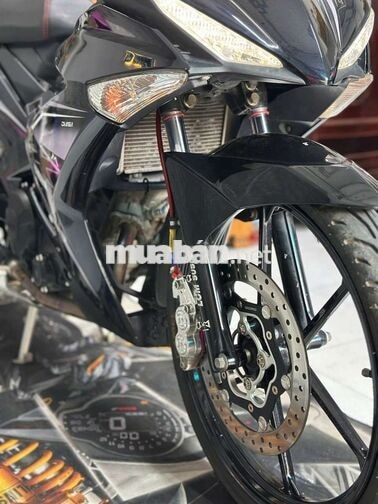 Yamaha MX King 2022 màu Đen