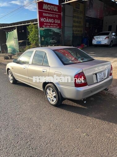 Mazda 323 2002 Bạc