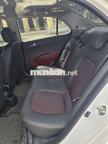 Hyundai Grand i10 2019 1.2 AT 52000km Trắng