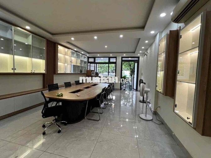 Cho thuê mặt bằng kinh doanh tầng trệt 5x21m kđt Vạn Phúc 10tr/tháng