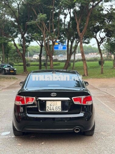 Kia Cerato 2011 160000 km màu Đen
