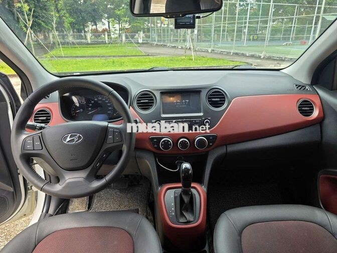 Hyundai Grand i10 2019 1.2 AT 52000km Trắng