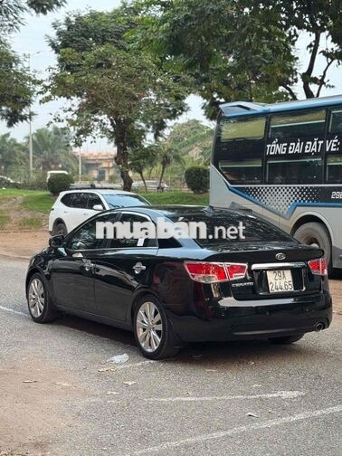 Kia Cerato 2011 160000 km màu Đen