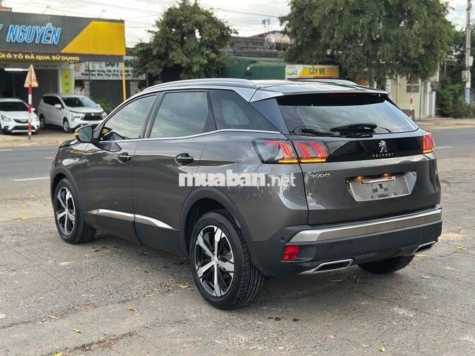 Peugeot 3008 2022 Allure Xám 59.000km
