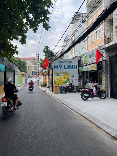 Bán đất mặt tiền đường Quang Trung, Quận 9, vị trí đẹp, 4x20m, sổ hồng