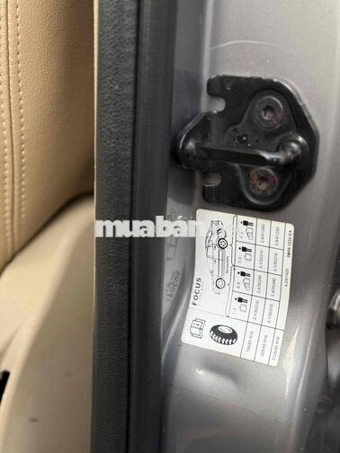 FORD FOCUS 2010 SỐ SÀN