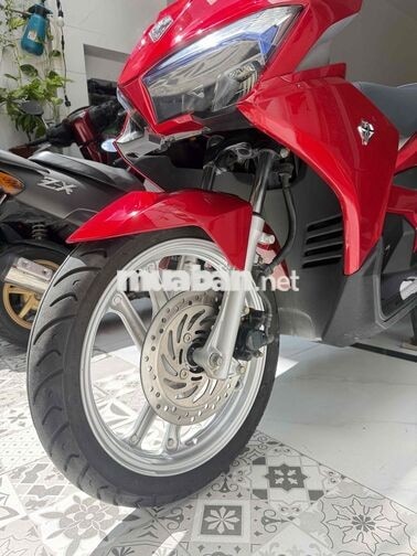 Honda Air Blade 125cc 18000 km Đỏ đen bạc