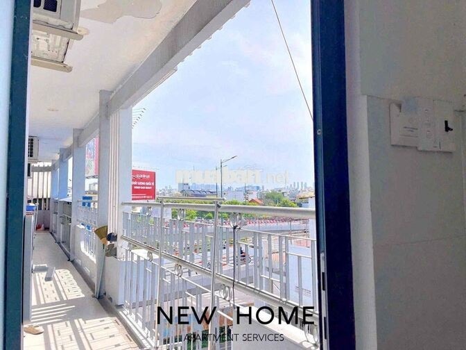 Căn hộ tách bếp Ban công ngay Nguyễn Kiệm Gò Vấp Gần Sân Bay