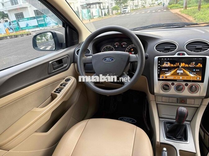 FORD FOCUS 2010 SỐ SÀN