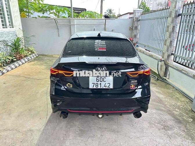 Kia Cerato 2020 Tự động Đen